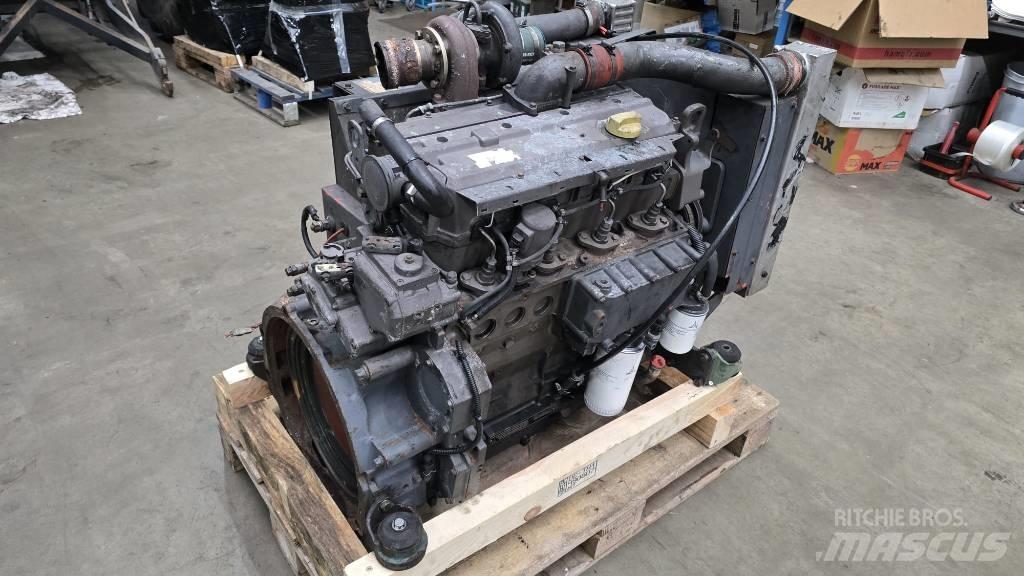 Deutz BF4M1013C 엔진