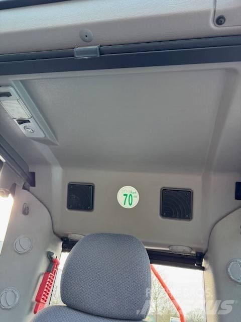 Volvo EW 180 E  휠 굴삭기