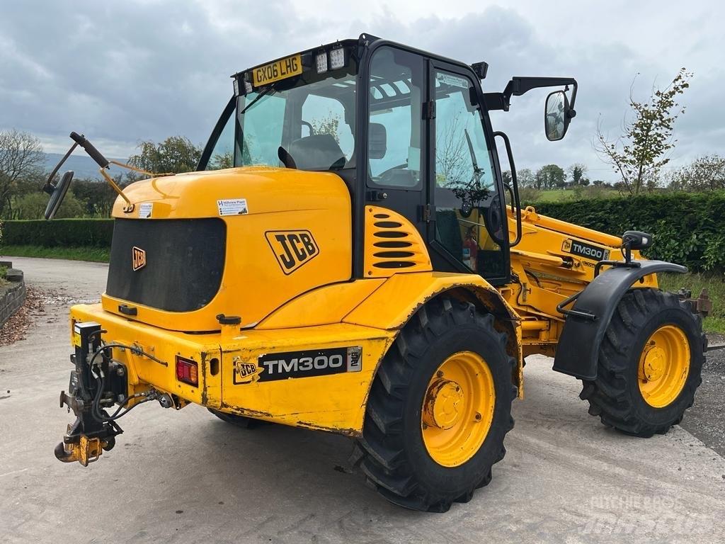JCB TM 300 농업용 텔레 핸들러