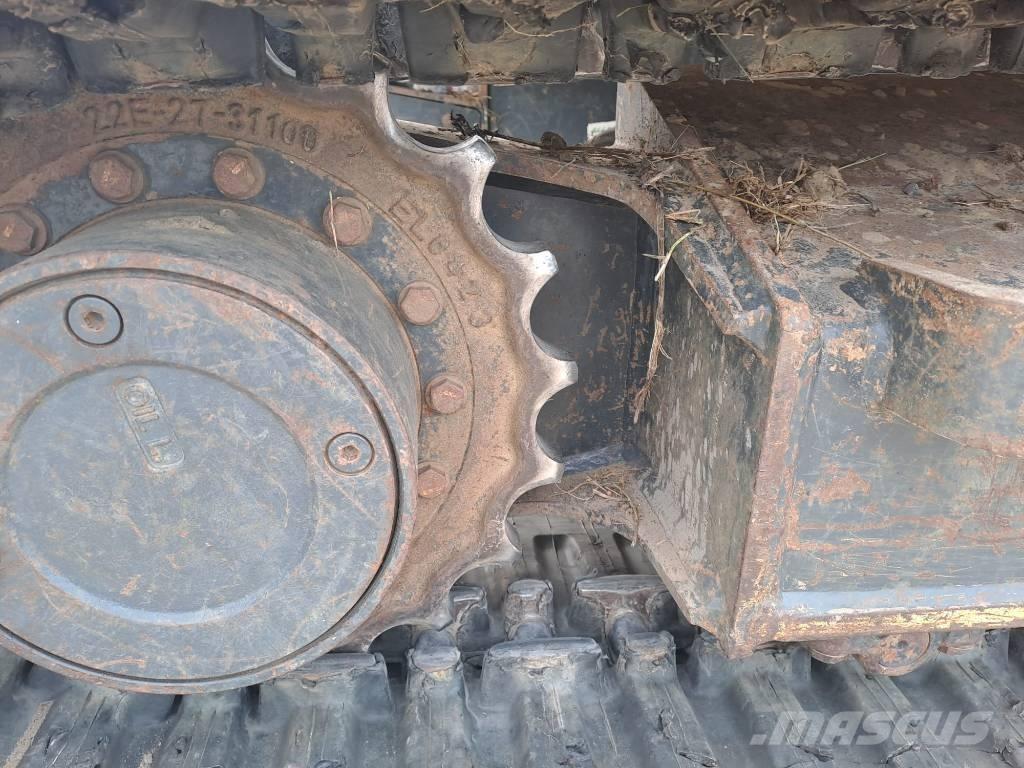 Komatsu PC 80 MR-5 중형굴삭기 7톤-28톤