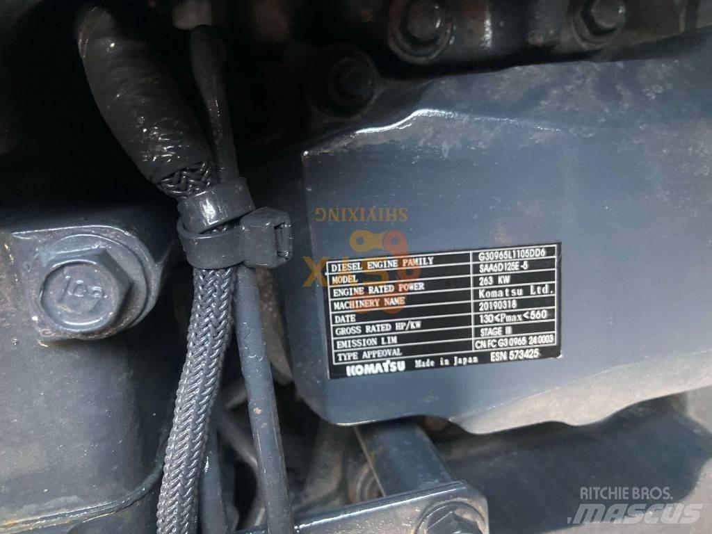 Komatsu PC 450-8 대형 굴삭기 29톤 이상