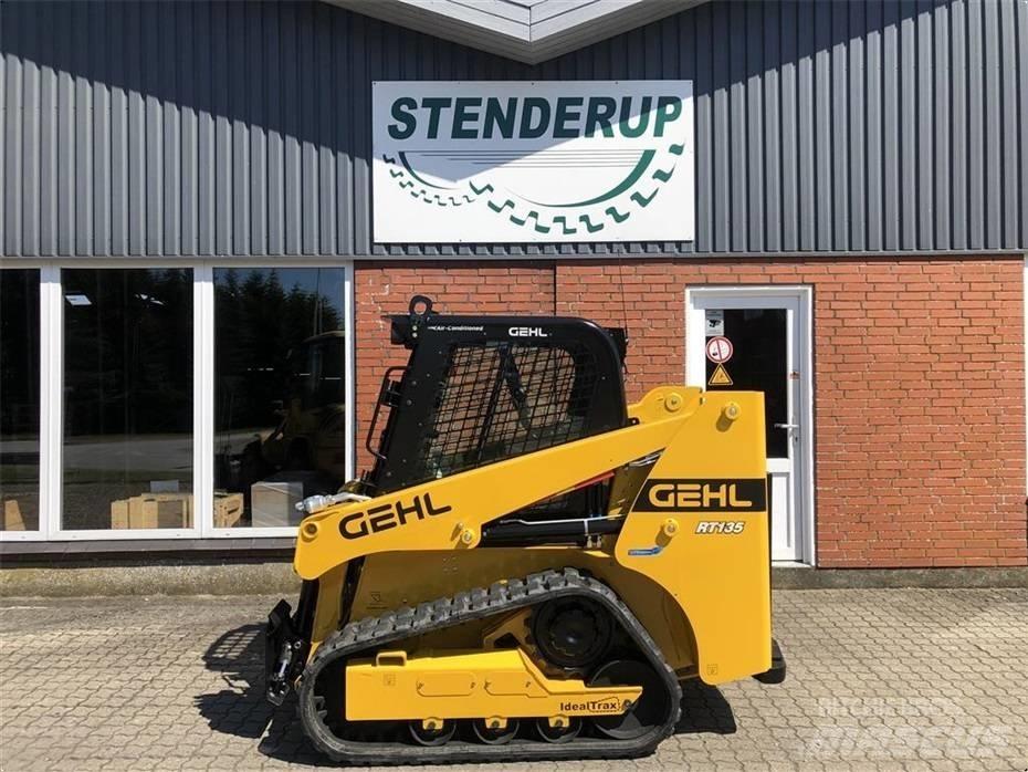 Gehl RT135  스키드로더