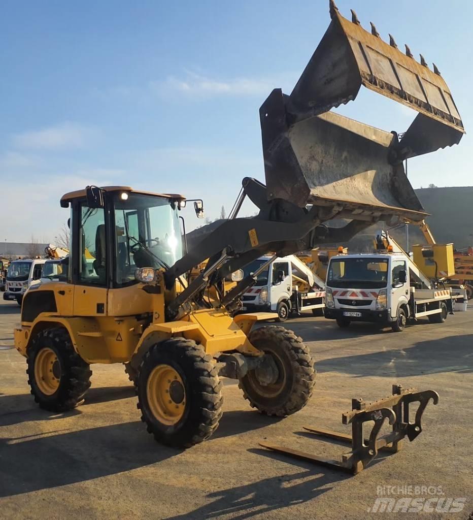 Volvo L30G  휠로우더