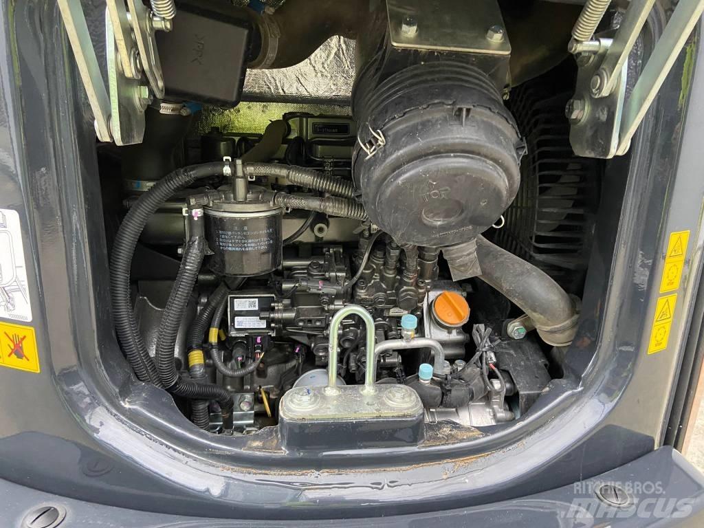 Hitachi ZX 33 U-6 소형 굴삭기 7톤 미만