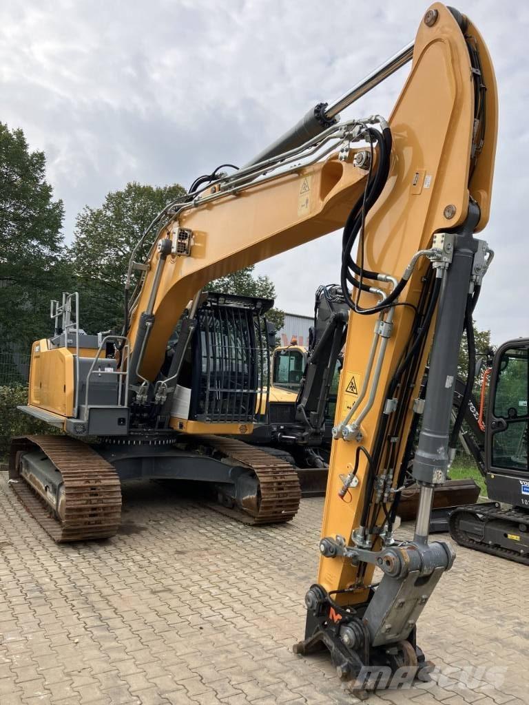 Liebherr R 922 LC 대형 굴삭기 29톤 이상