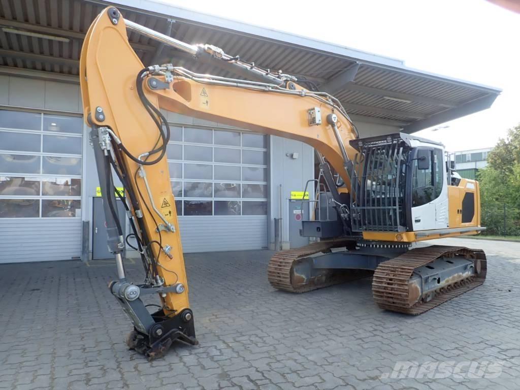 Liebherr R 922 LC 대형 굴삭기 29톤 이상