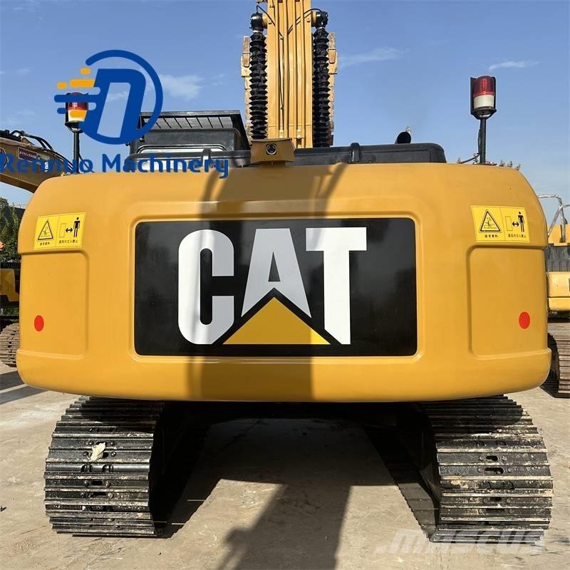 CAT 320 D2 대형 굴삭기 29톤 이상