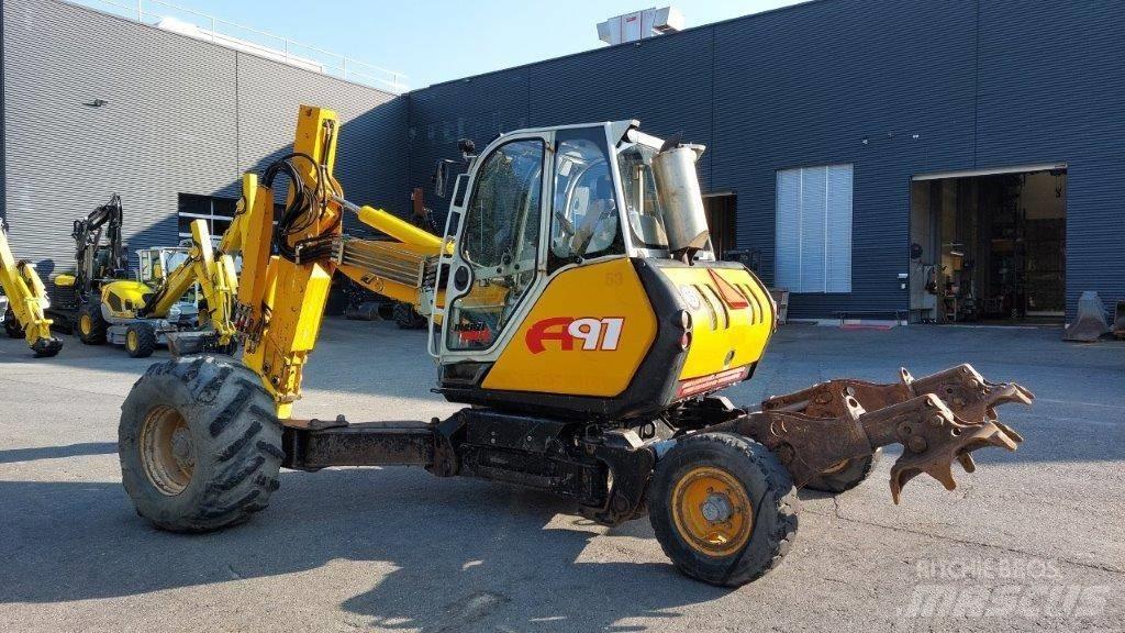 Menzi Muck A91 Mobil  휠 굴삭기
