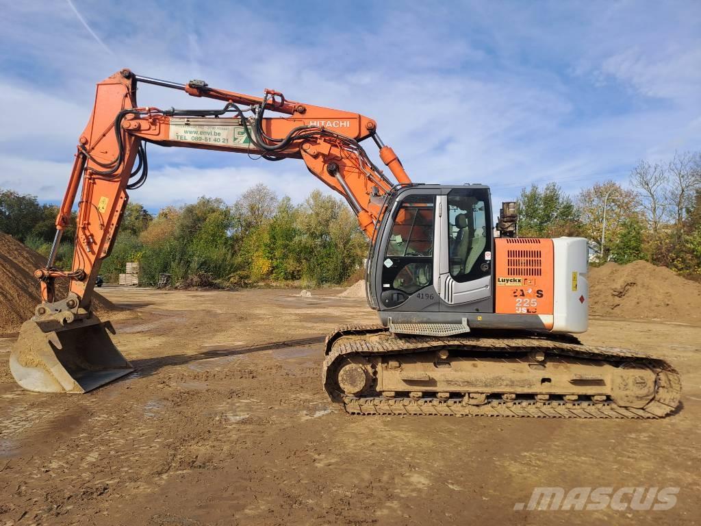 Hitachi ZX225USLC-3 대형 굴삭기 29톤 이상