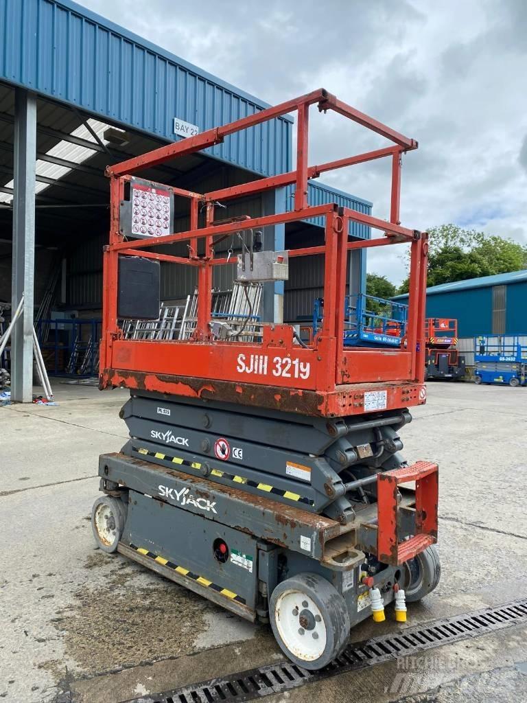 SkyJack SJ 3219 가위형 리프트