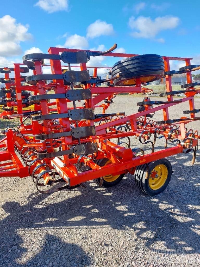 Väderstad NZF 450 하로우