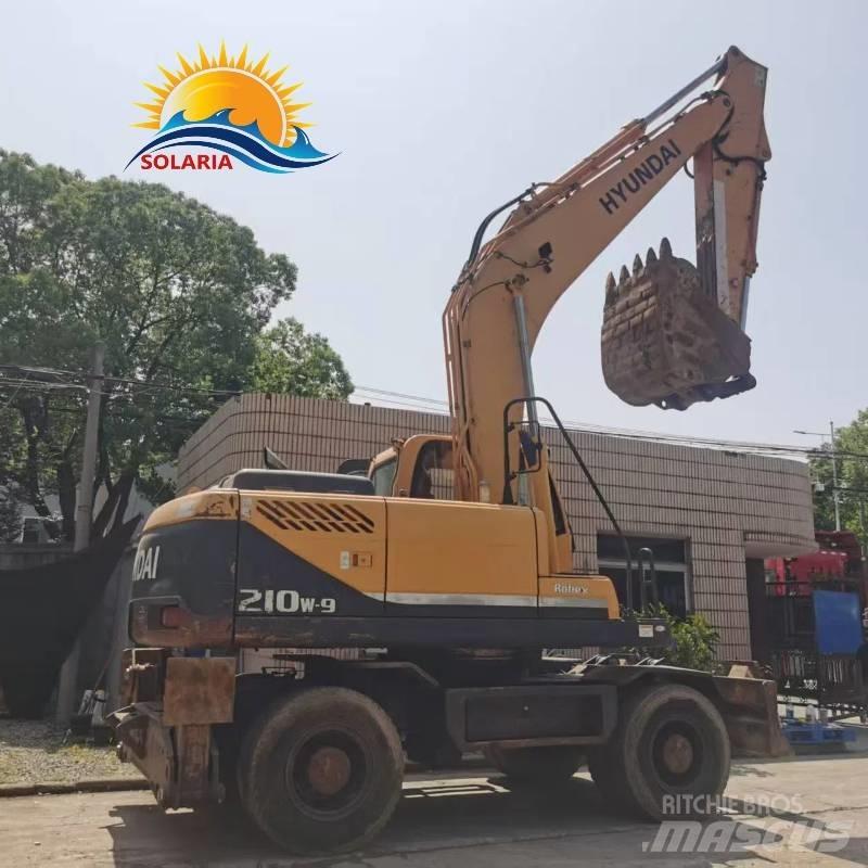 Hyundai 210w-9  휠 굴삭기