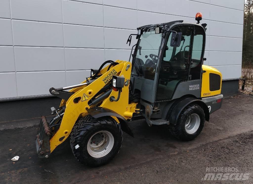 Wacker Neuson WL 32  휠로우더