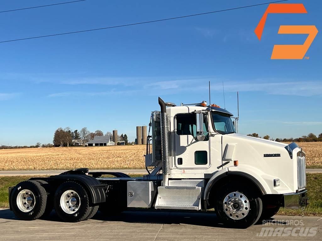 Kenworth T 800 트랙터 유닛