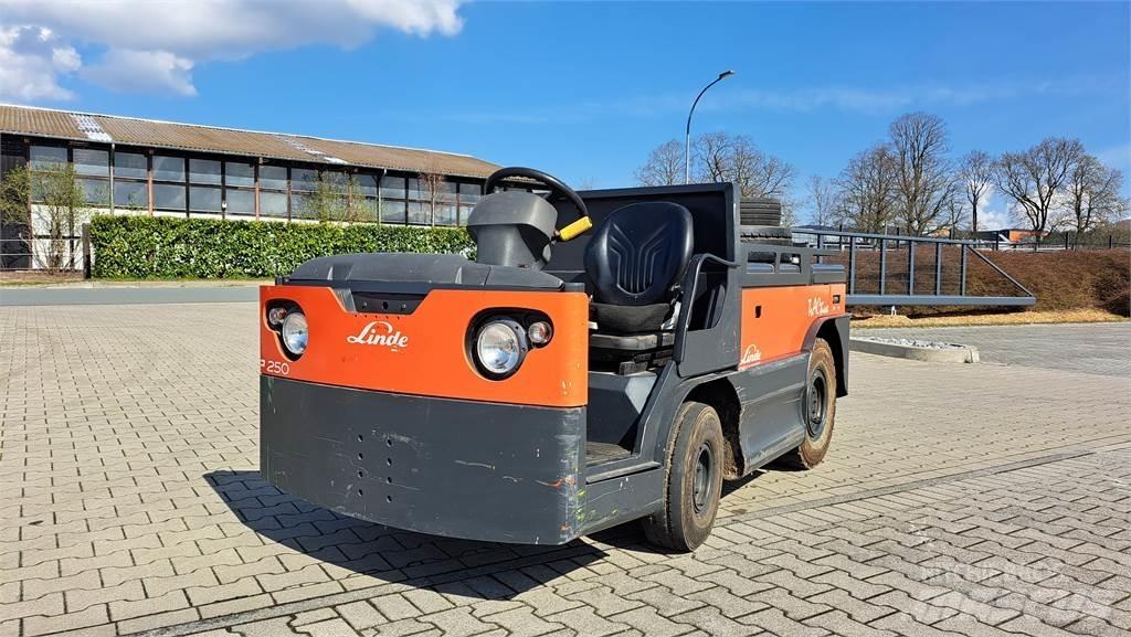 Linde P250 견인 트럭