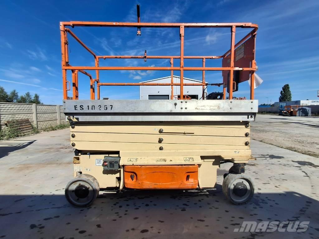 JLG 3246ES 가위형 리프트