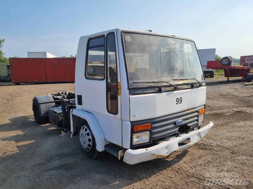 Ford CARGO 0713 기타 트럭
