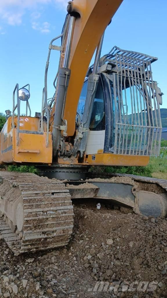 Liebherr R 926 LC 대형 굴삭기 29톤 이상