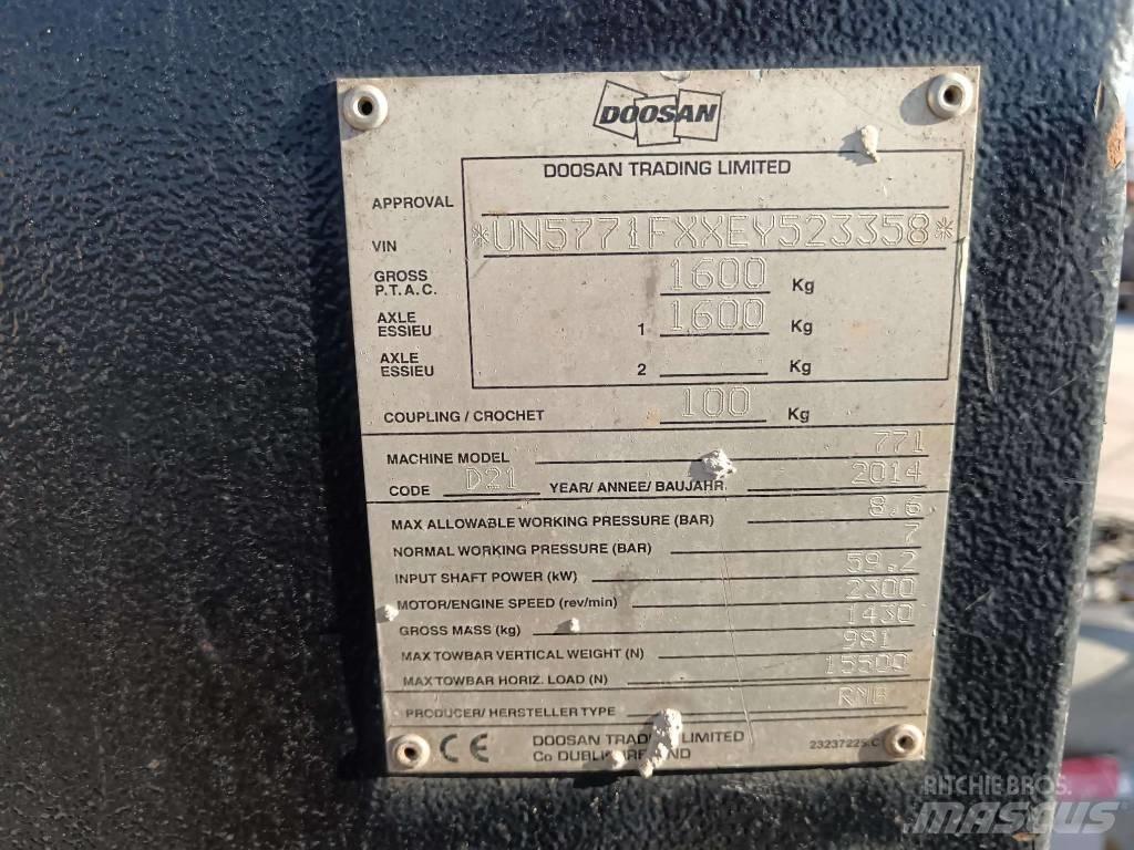 Doosan 7/71 콤푸레샤