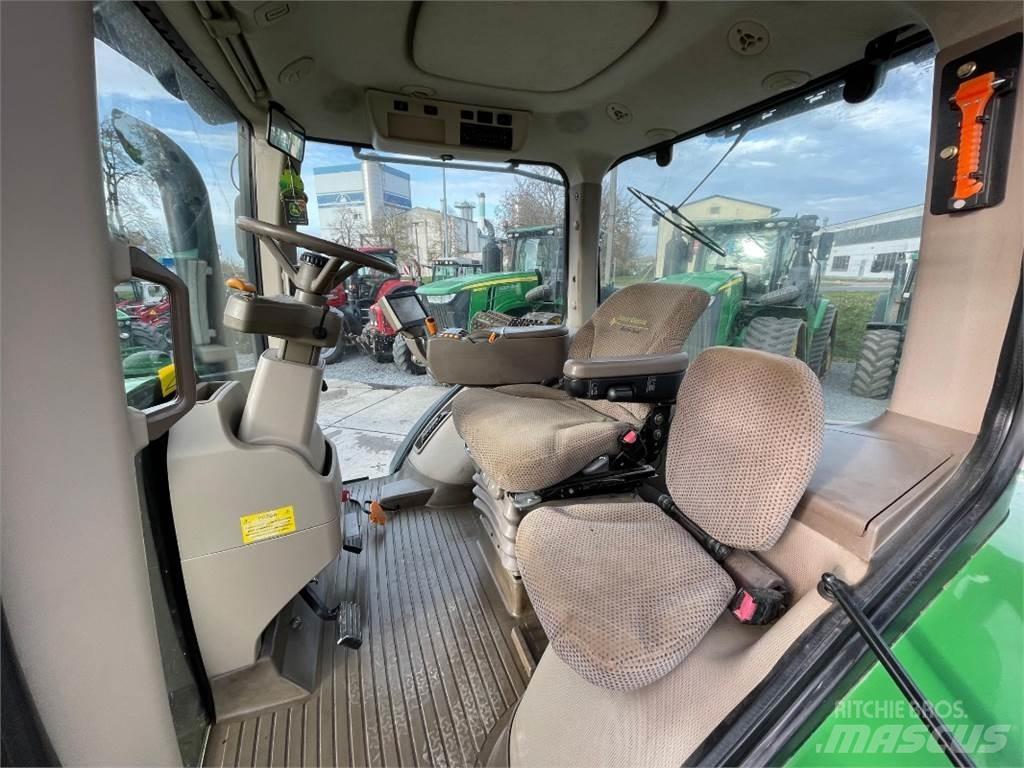 John Deere 7230 R 트랙터