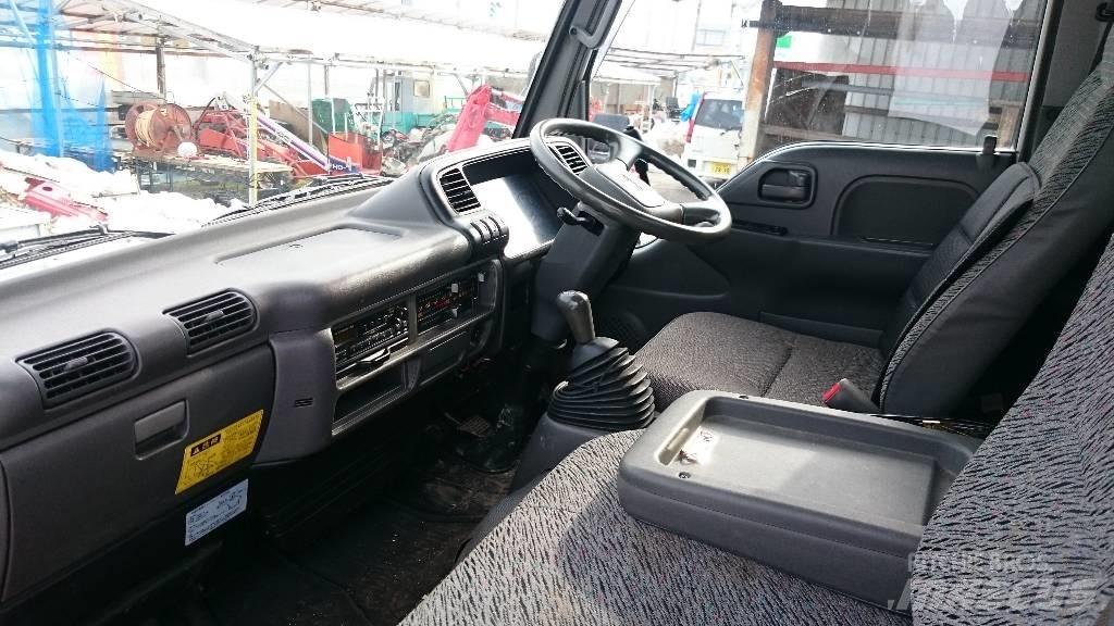 Isuzu KC-NKR66ED 덤프 트럭