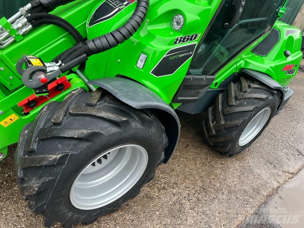 Avant 860 i  휠로우더