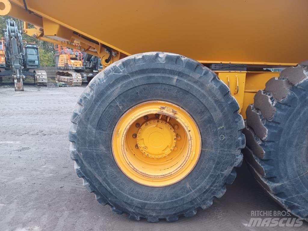 Volvo A 25 G 연결식 홀러