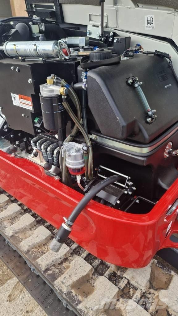 Takeuchi TB 350 R 중형굴삭기 7톤-28톤