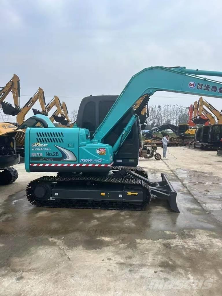 Kobelco SK 75 대형 굴삭기 29톤 이상