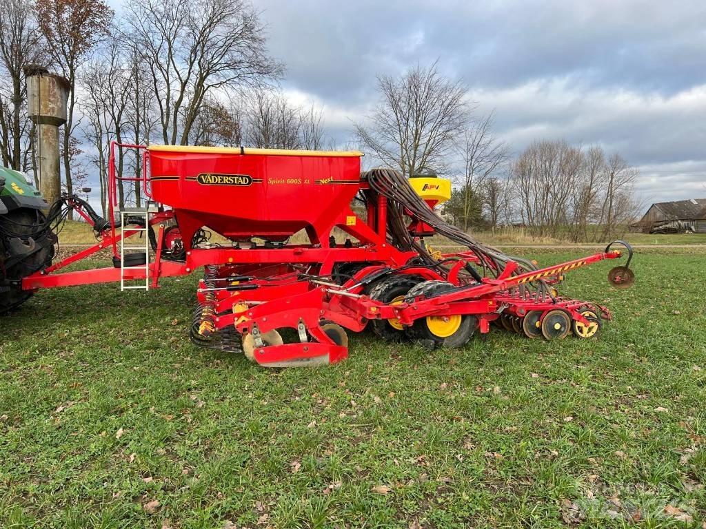 Väderstad Spirit600S 드릴