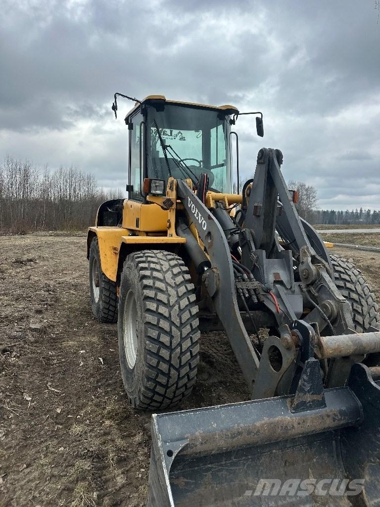 Volvo L 40 B TPS  휠로우더