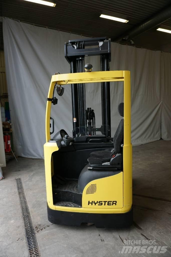 Hyster R1.4 리치 트럭
