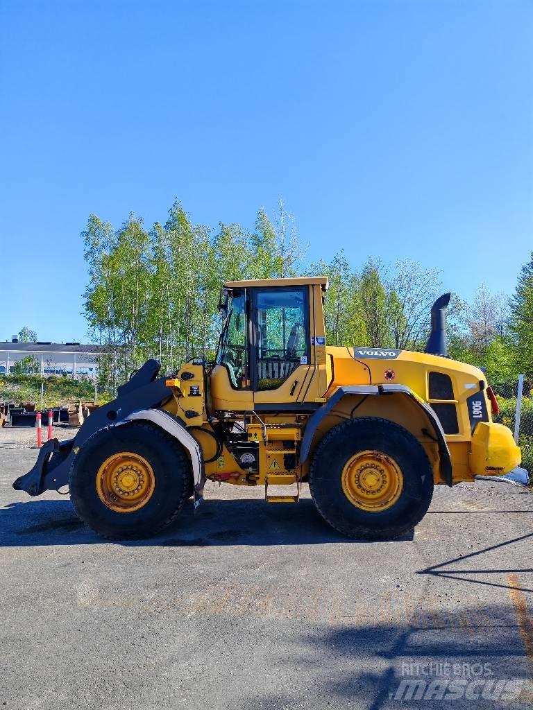 Volvo L 90 G  휠로우더