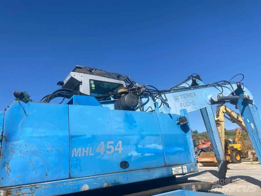 Fuchs MHL 454 폐기물/산업 처리기