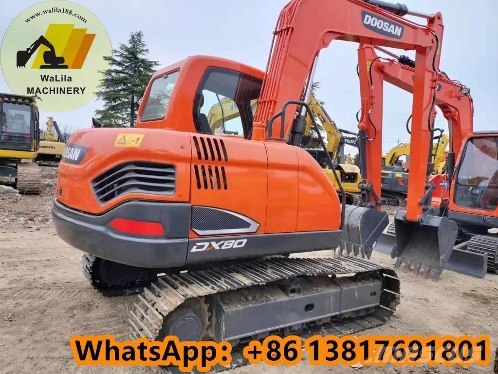 Doosan DX 80 R 중형굴삭기 7톤-28톤