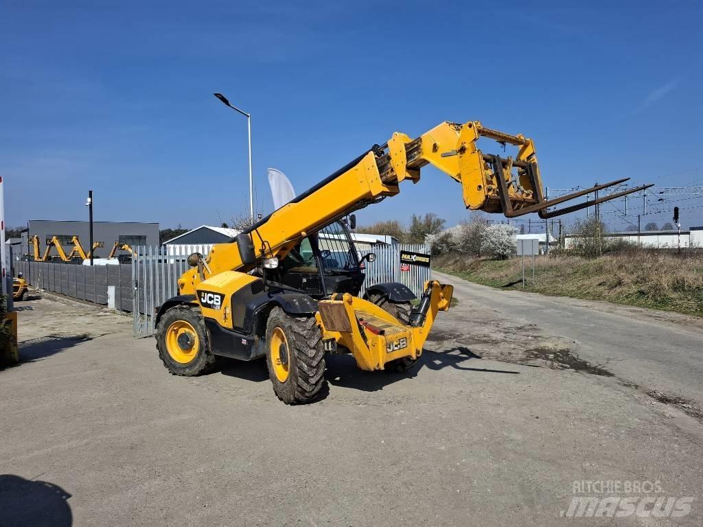 JCB 540-140 텔러 핸들러