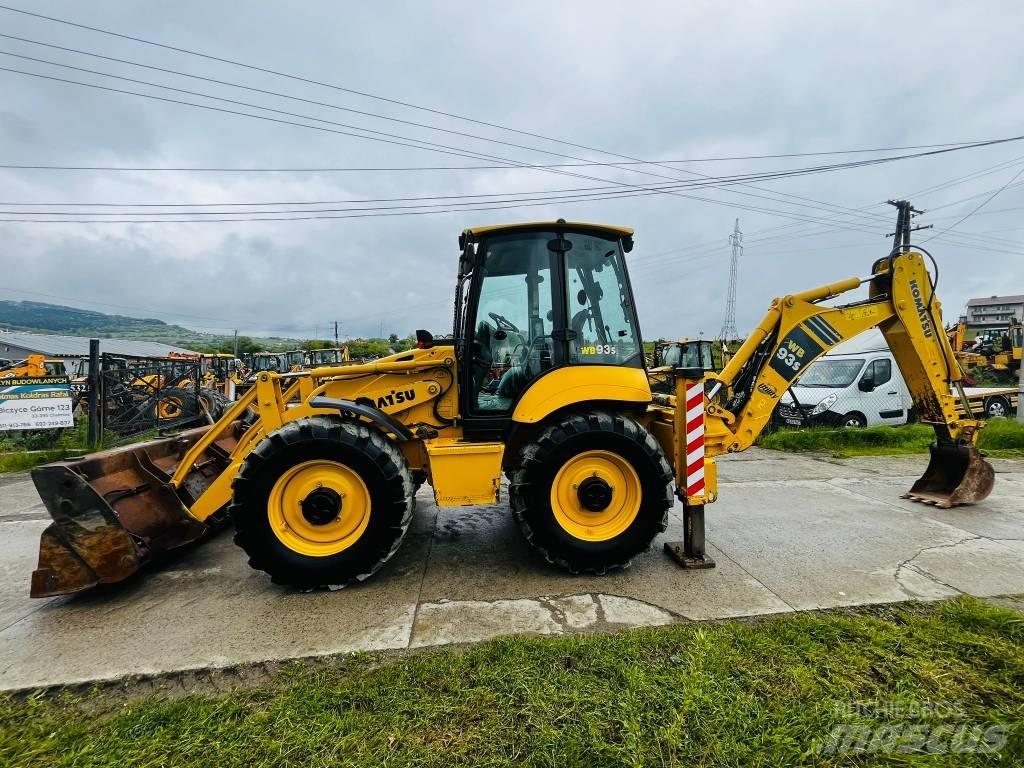 Komatsu WB 93 S-5 백호로더