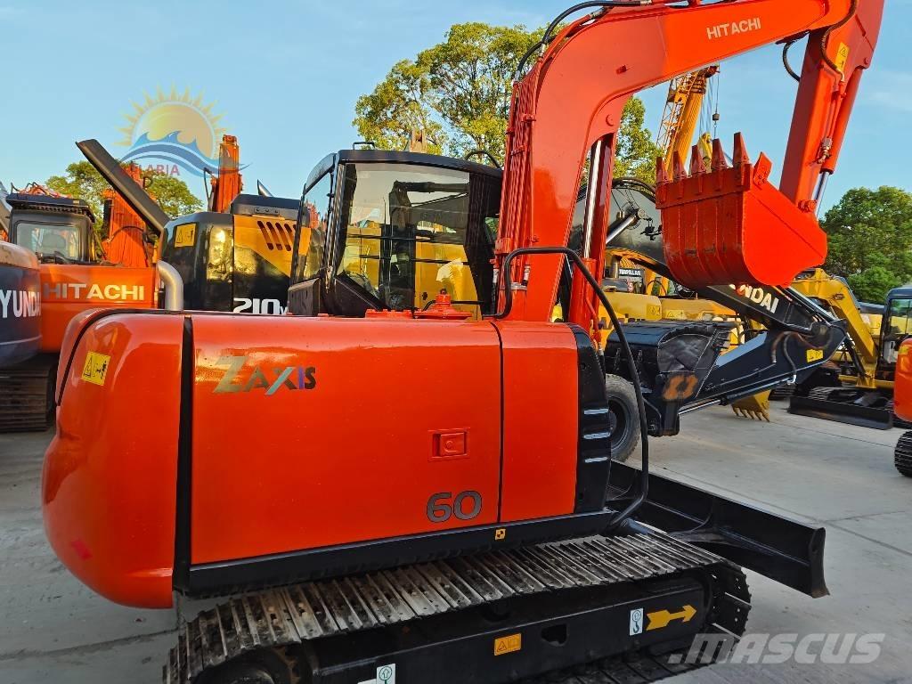 Hitachi ZX 60 소형 굴삭기 7톤 미만