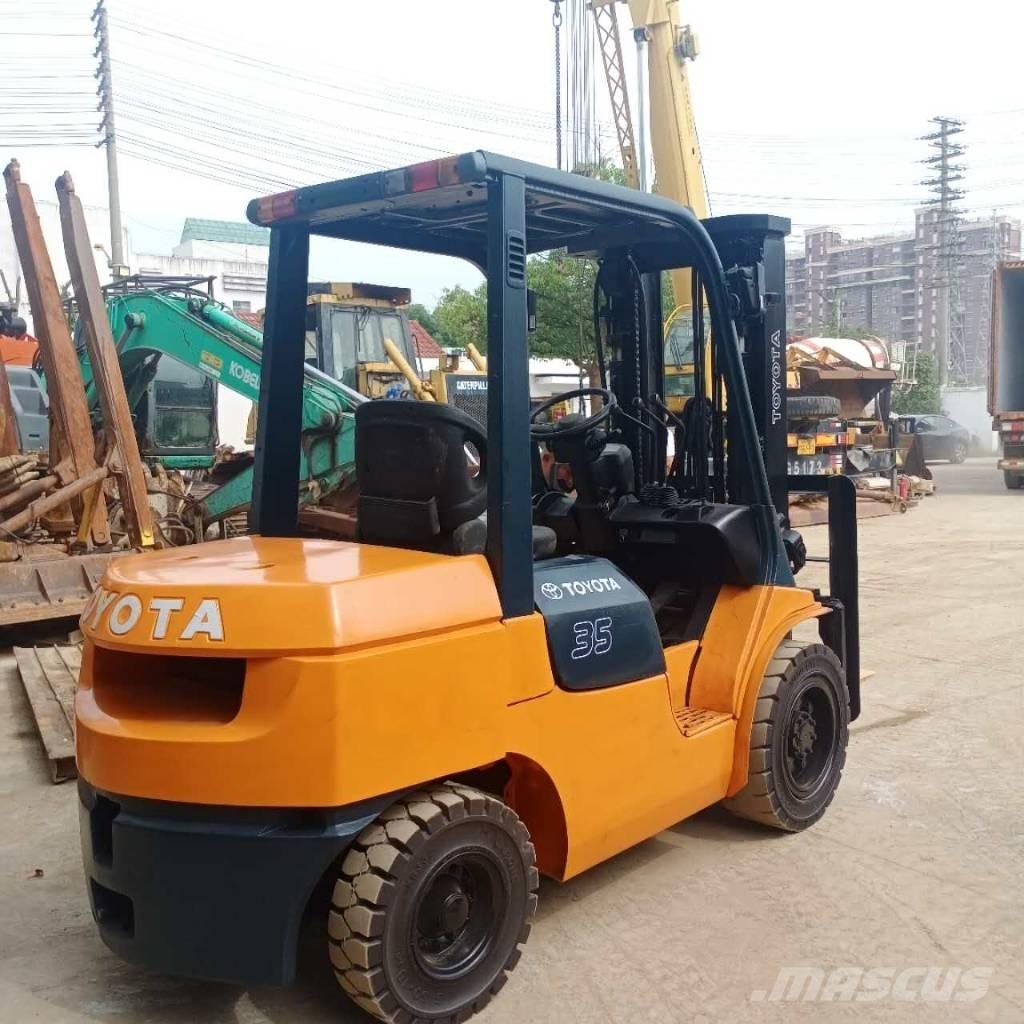 Toyota FD 35 디젤 지게차