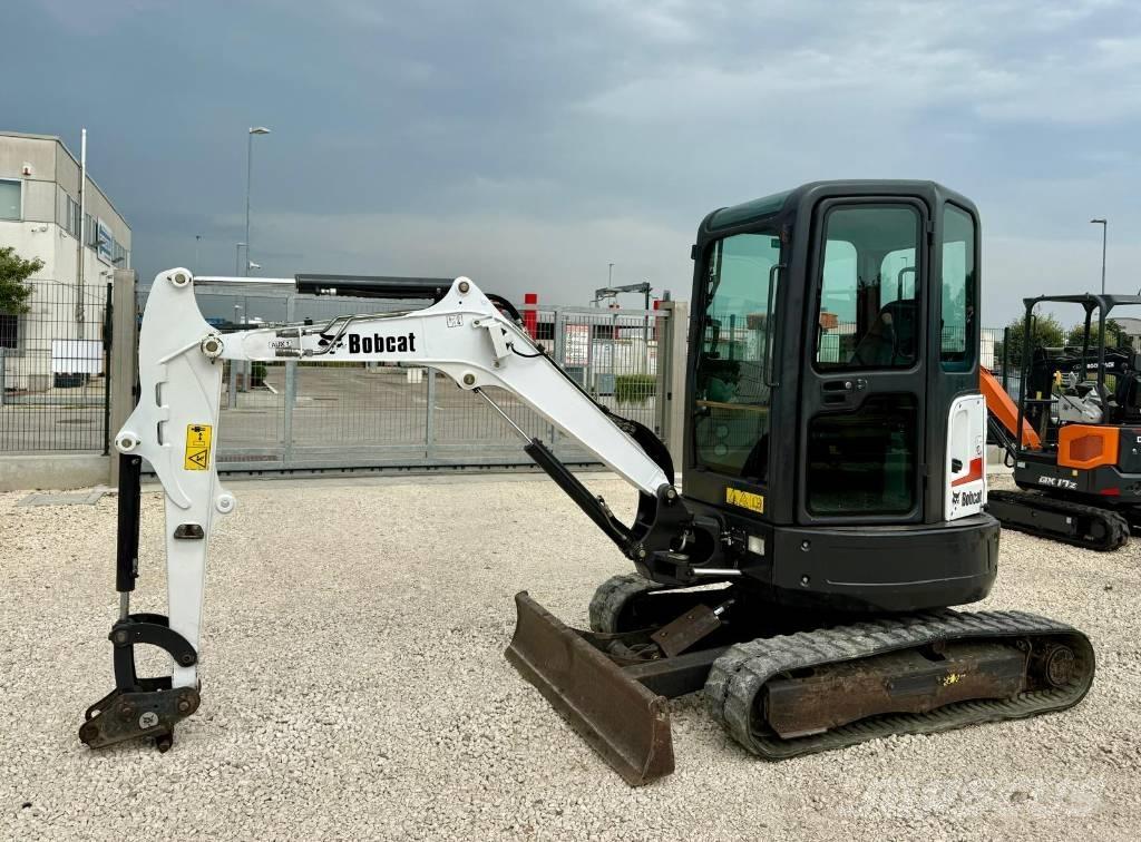 Bobcat E 26 EM 소형 굴삭기 7톤 미만