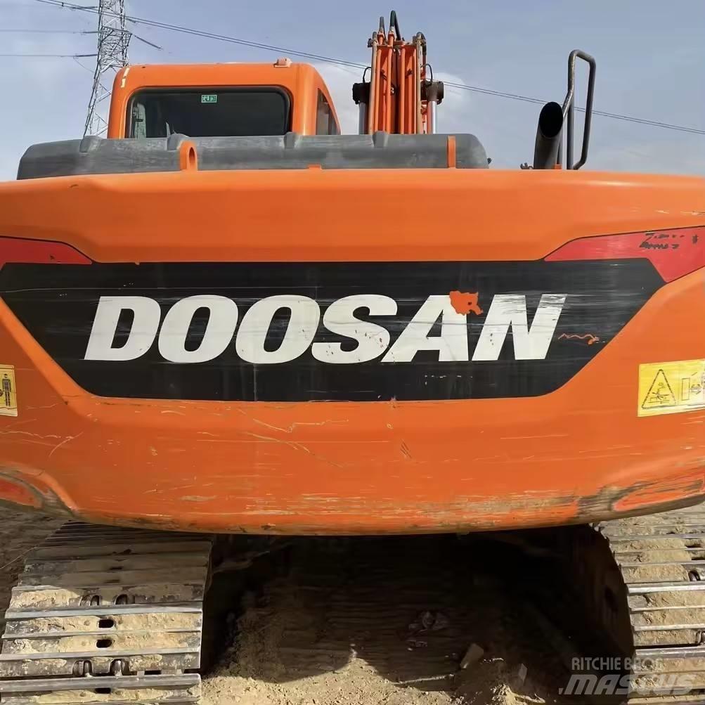 Doosan DX150LC-9C 대형 굴삭기 29톤 이상