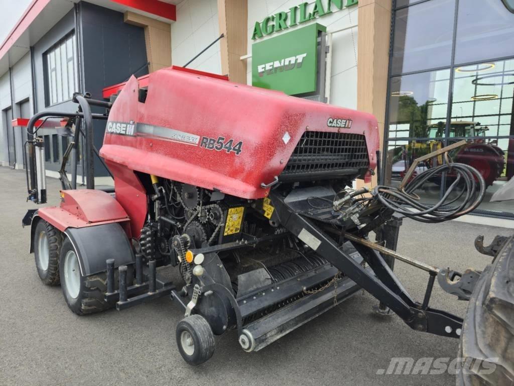CASE RB 544 원형 곤포기