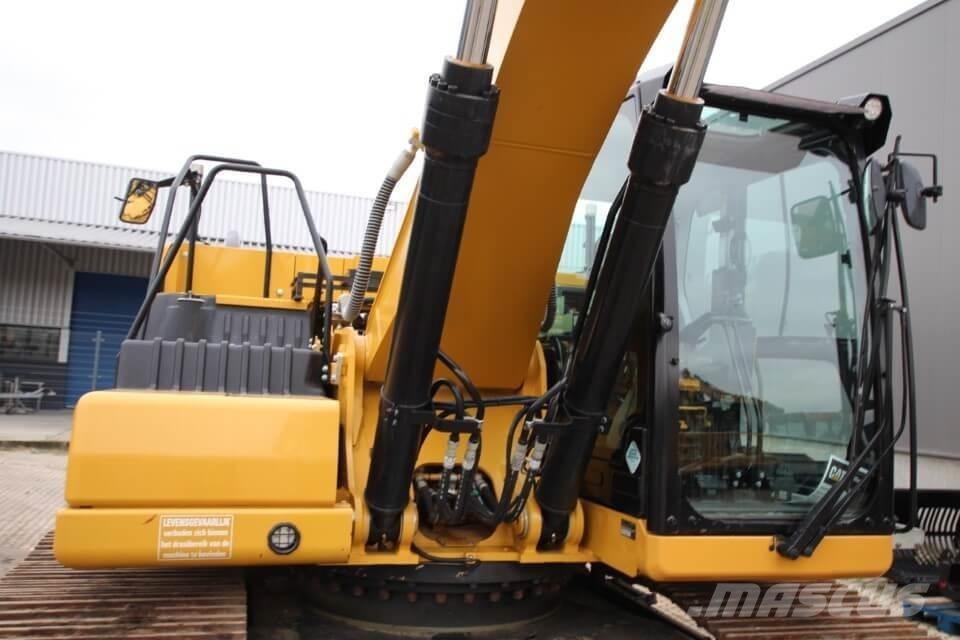 CAT 326-07 대형 굴삭기 29톤 이상