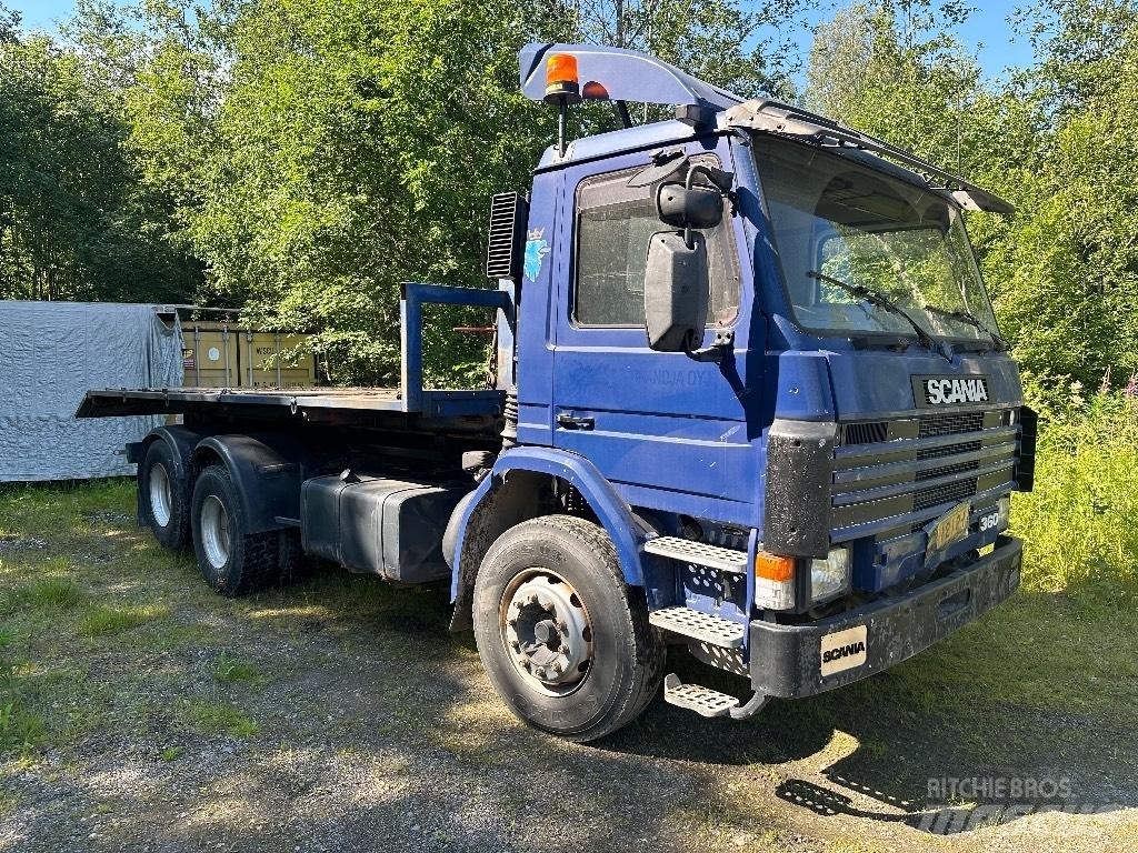 Scania 113 훅 리프트 트럭