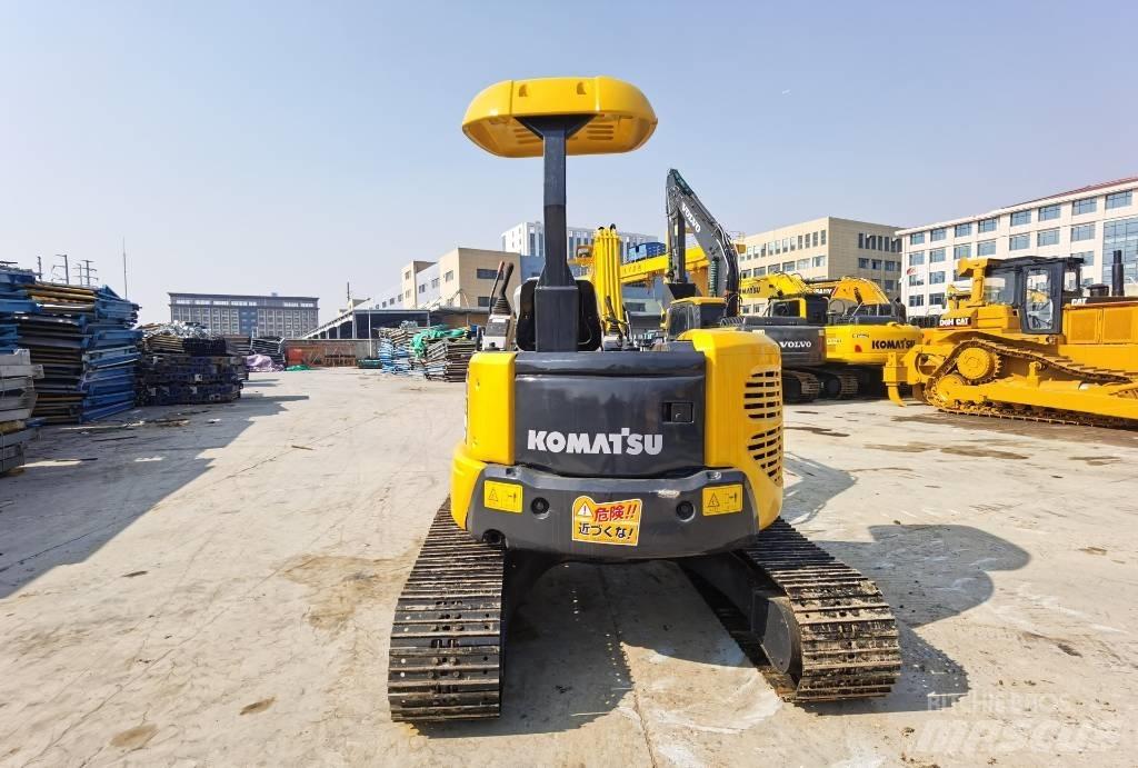 Komatsu PC 40 MR 소형 굴삭기 7톤 미만