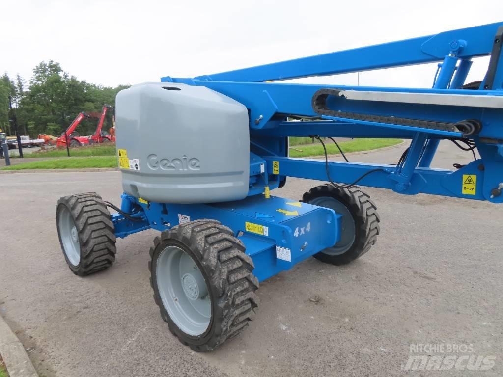 Genie Z 45/25 J 관절형 전동이동 리프트