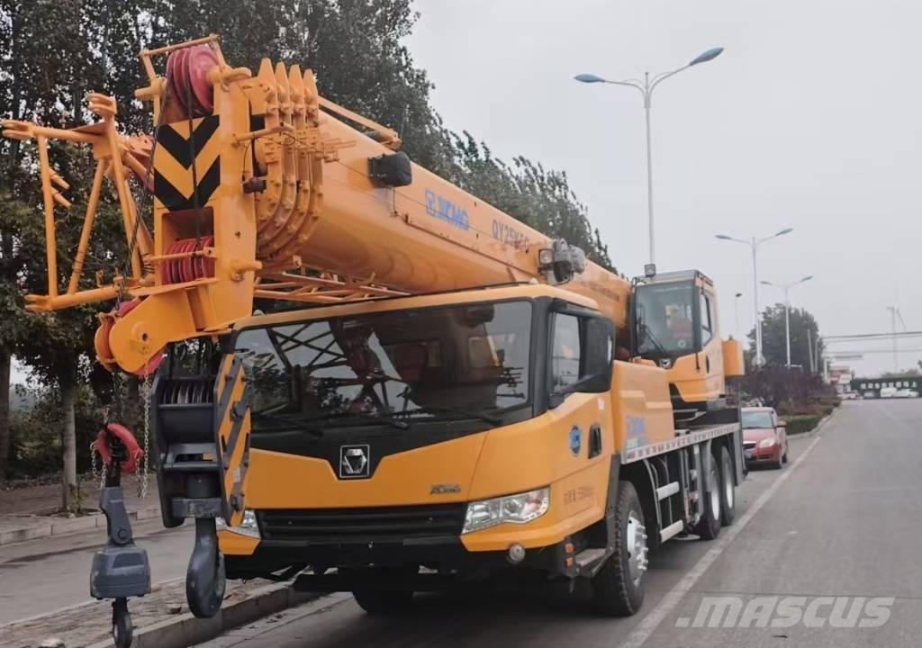 XCMG QY25K5C A/T 크레인