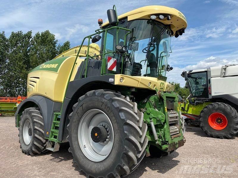 Krone BIG X 630 자동 초지기계