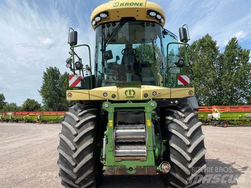 Krone BIG X 630 자동 초지기계