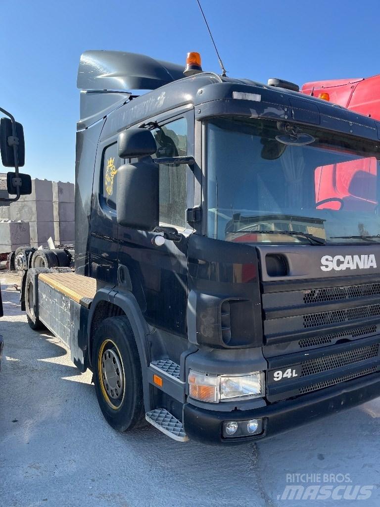Scania P 94 L 310 트랙터 유닛